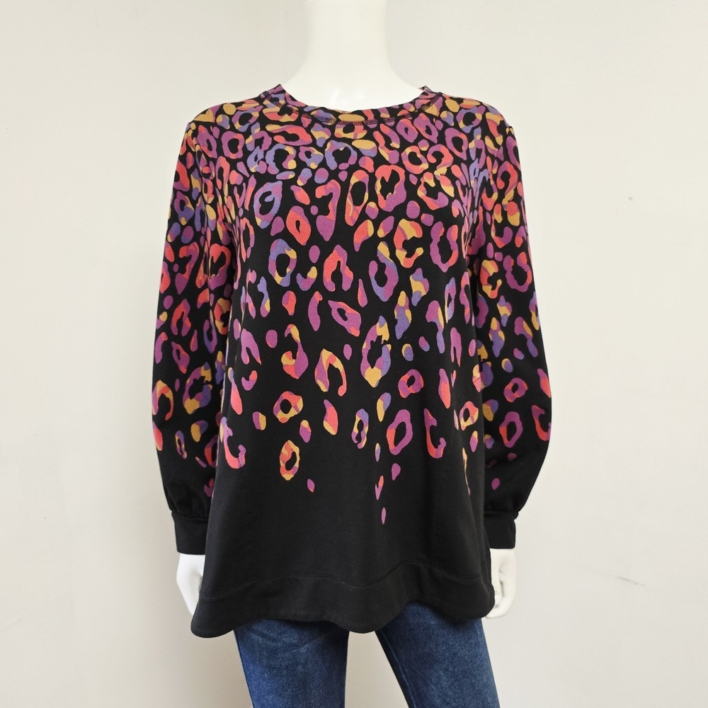 Chicos Zenergy Sweatshirt Pullover Size 2 12/14 L Black Animal Print Pockets